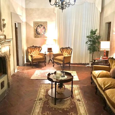 Suite Romantica Con Giardino In Dimora Storica - Camera E Appartamento - B&B Palazzo Robicci 카스티글리온플로렌티노 외부 사진