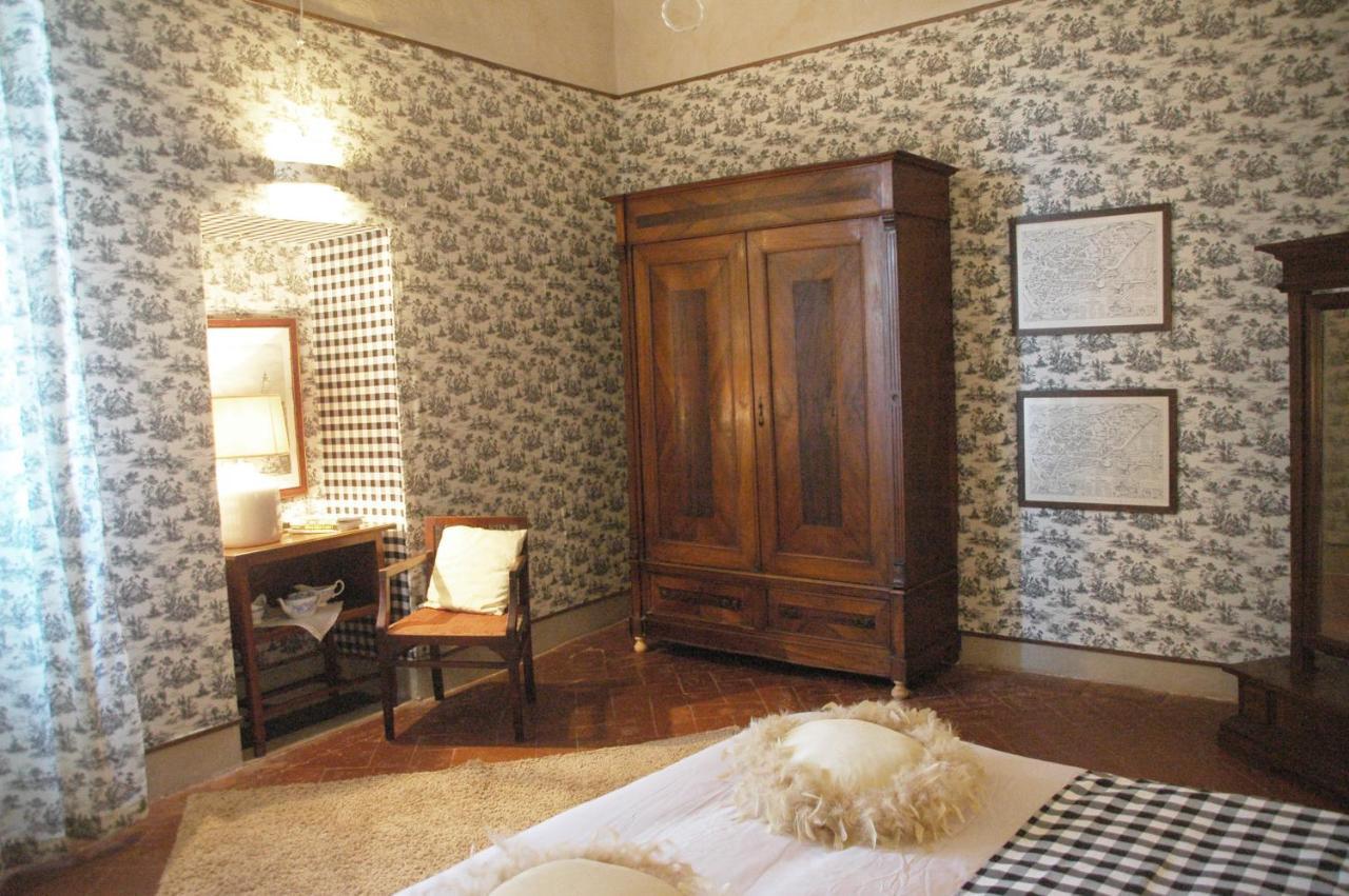 Suite Romantica Con Giardino In Dimora Storica - Camera E Appartamento - B&B Palazzo Robicci 카스티글리온플로렌티노 외부 사진