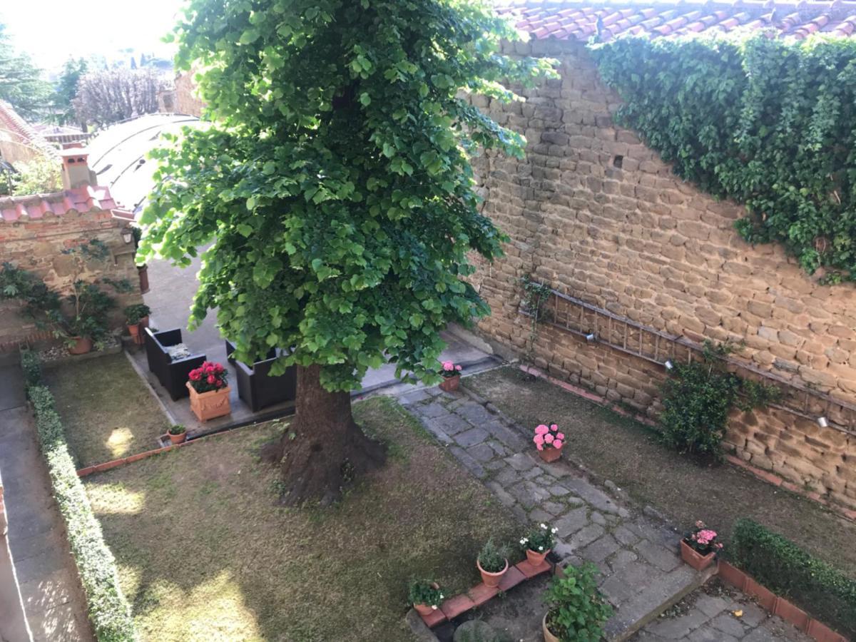 Suite Romantica Con Giardino In Dimora Storica - Camera E Appartamento - B&B Palazzo Robicci 카스티글리온플로렌티노 외부 사진